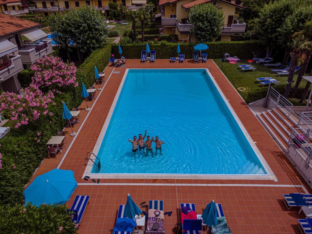 Hotel Porto Azzurro Sirmione Exterior foto